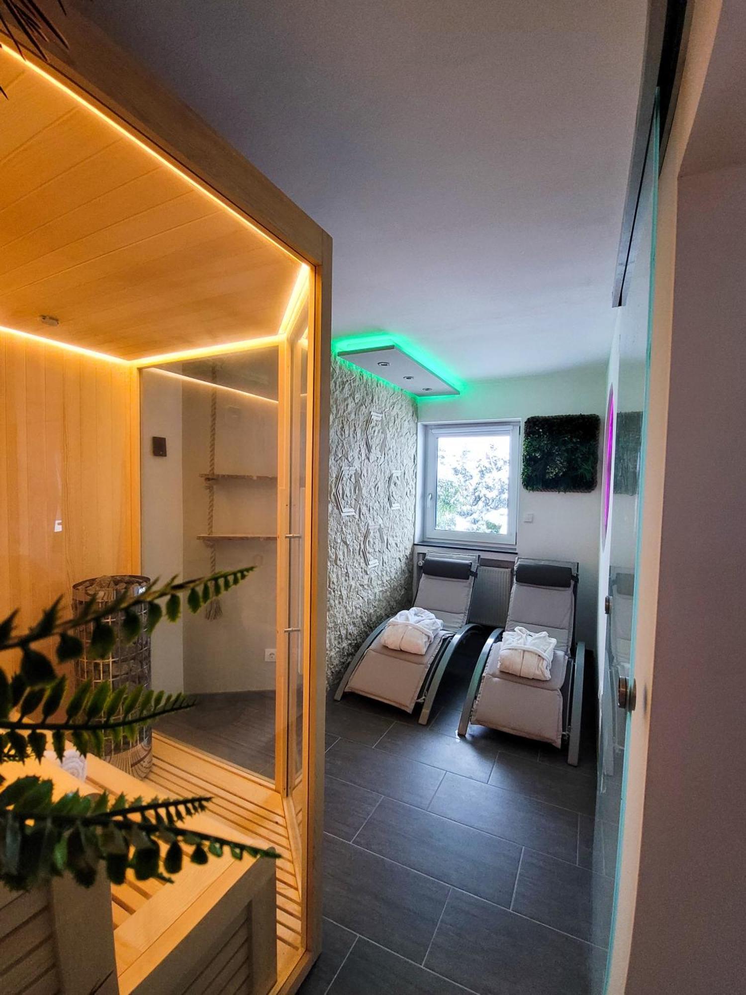Blissberg Aparthotel 3*